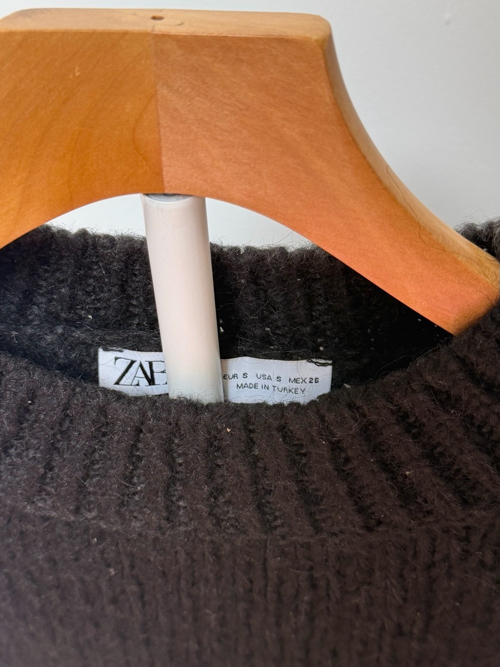 ZARA Black Ribbed Crew Neck Sweater